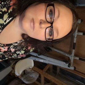 Meet your Posher, Lilly